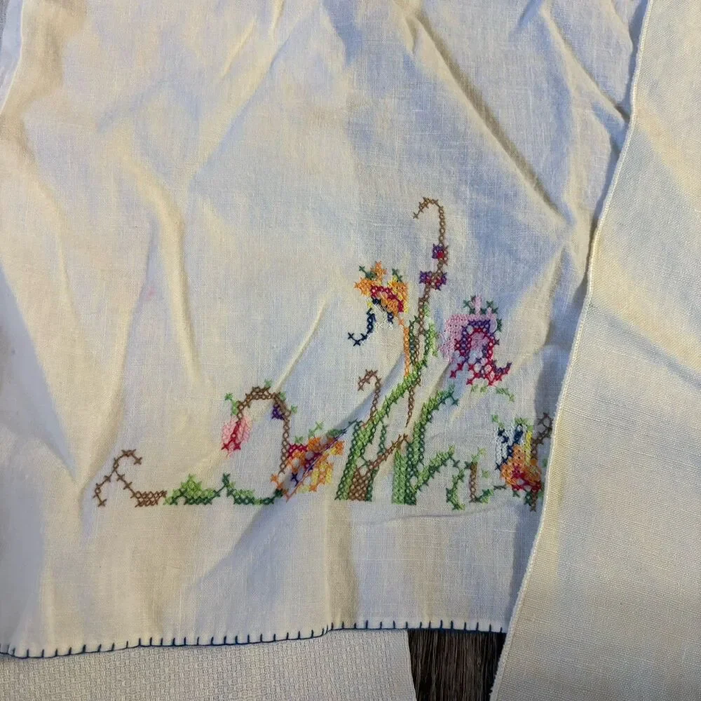 Embroidered Vtg Fingertip Finger Guest Hand Tea Towels (3) Cross Stitch Ducks